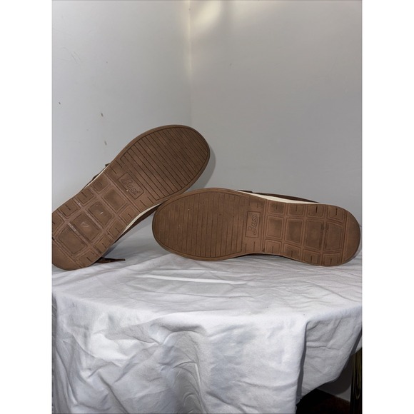 G.H. Bass & Co. Chukka Boots Dark Brown Suede Size 9 Preppy Church Office Dress - Picture 9 of 9